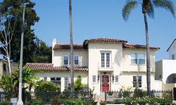 Bed & Breakfast Cinema Hsr19-19-001050 Los Angeles